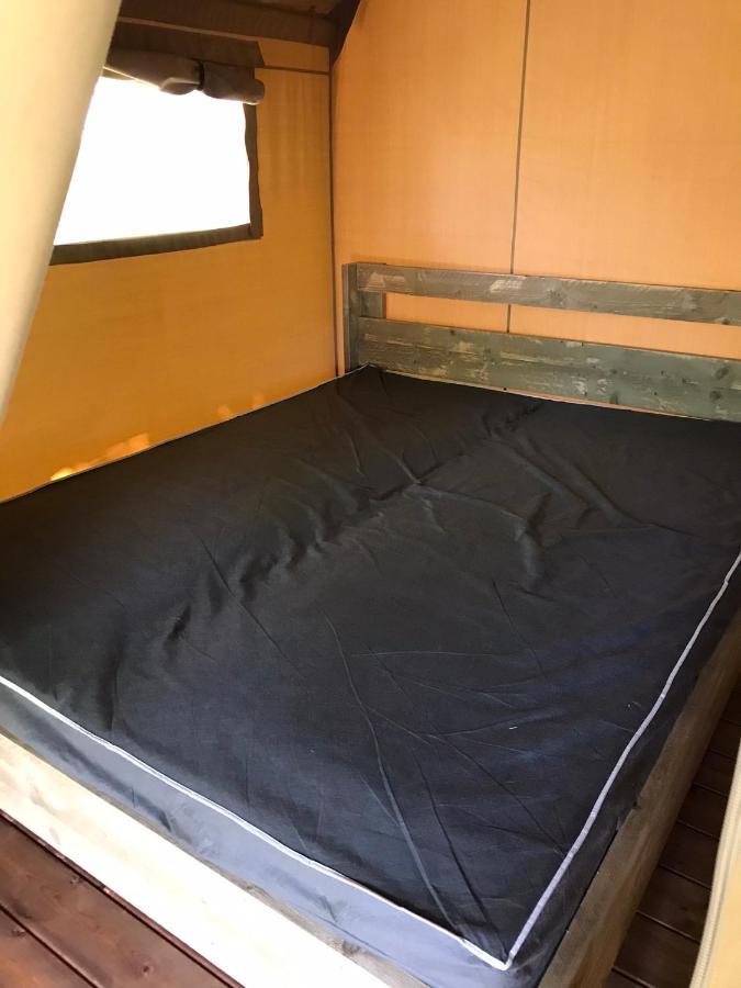 Camping Le Mondou Hotel Saint-Julien-de-Lampon ภายนอก รูปภาพ