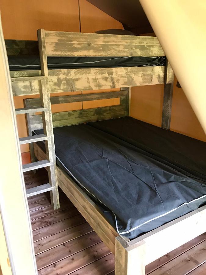 Camping Le Mondou Hotel Saint-Julien-de-Lampon ภายนอก รูปภาพ